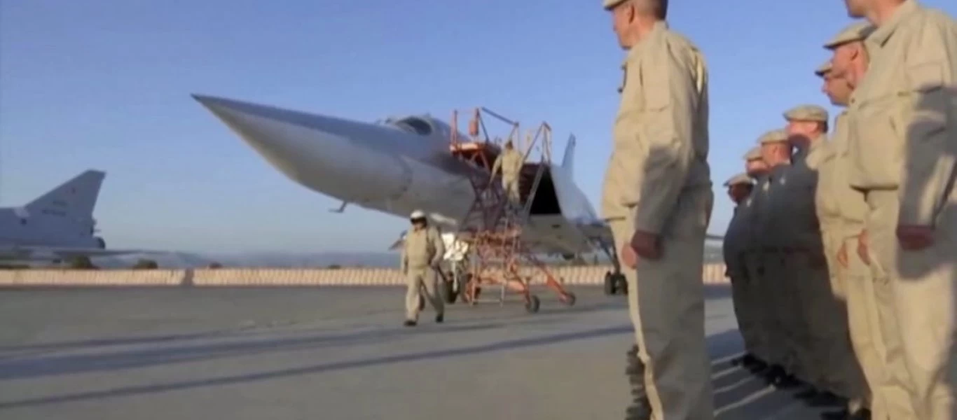 Τα ρωσικά στρατηγικά βομβαρδιστικά Tu-22M3 πλέον θα επιχειρούν και από την Συρία (βίντεο)